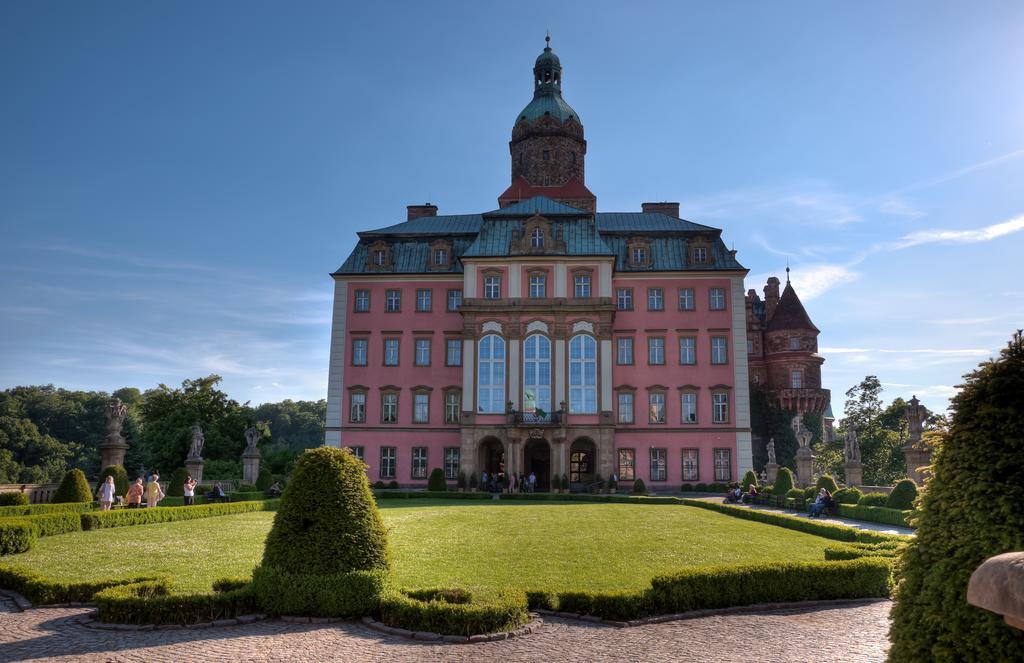 Apartamenty Podzamcze Waldenburg Zimmer foto